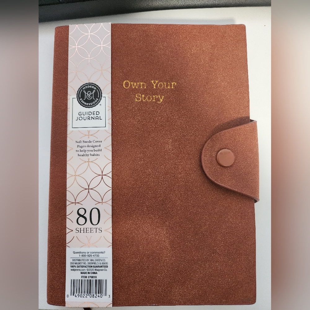 Expressions Brown Guided Journal